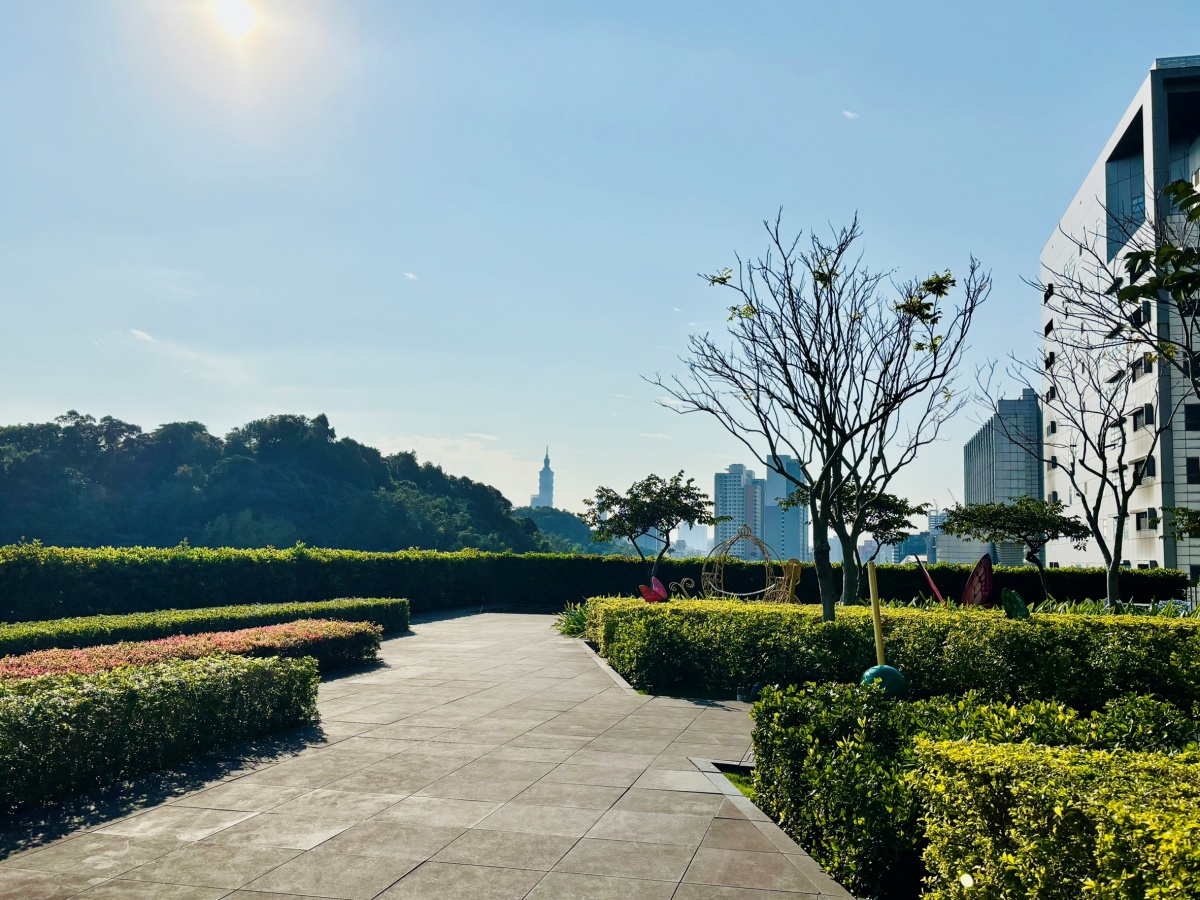 台北寵物友善飯店分享-六福萬怡酒店